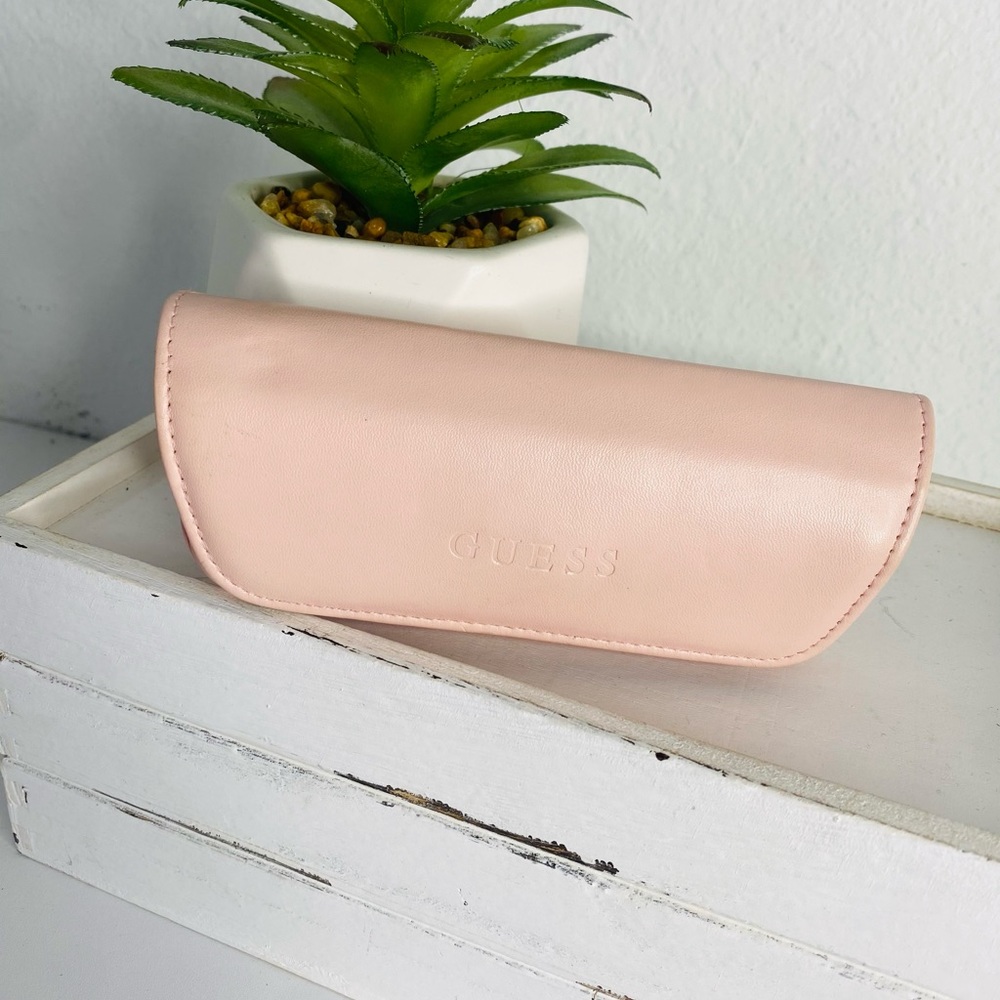Guess Glasses Case